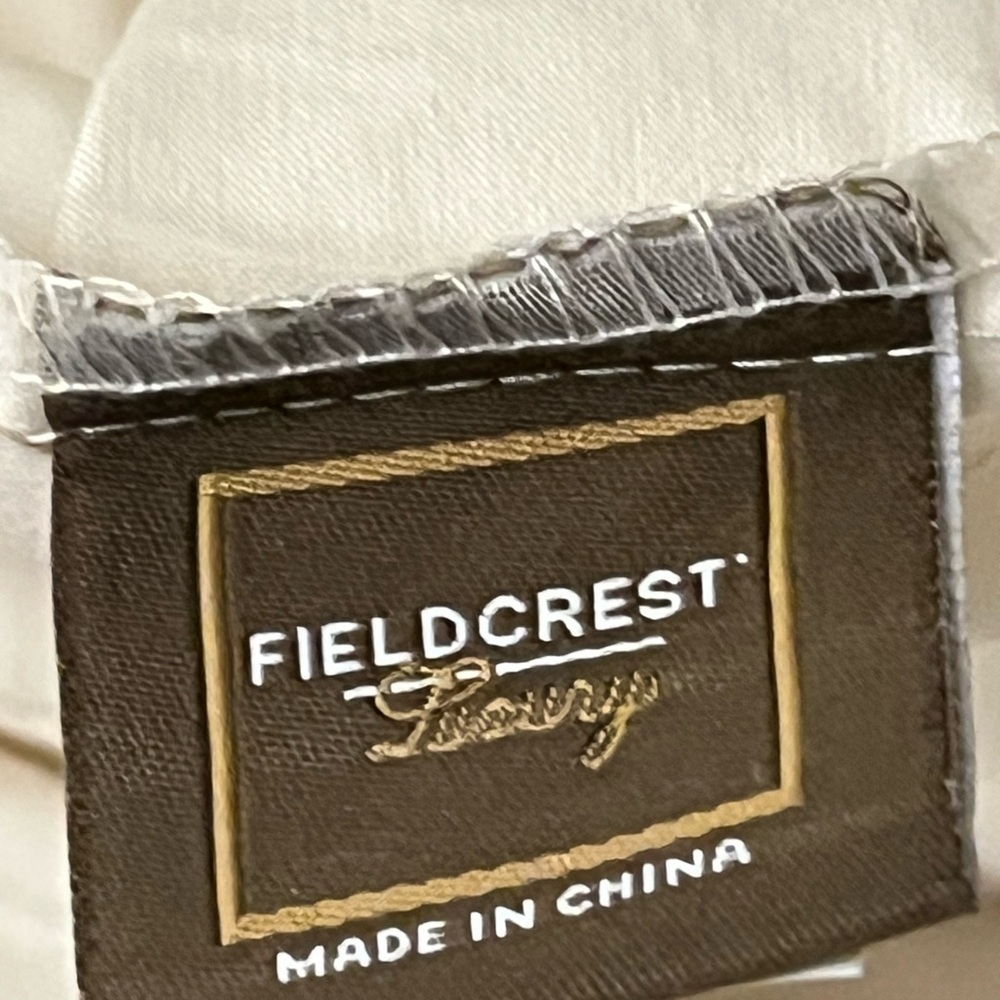Fieldcrest Luxury Deep Fitted Full-size sheet